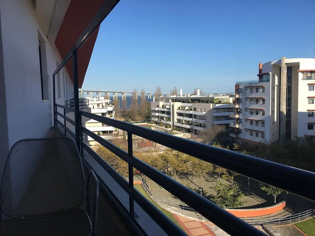 Mary Apartments Лиссабон