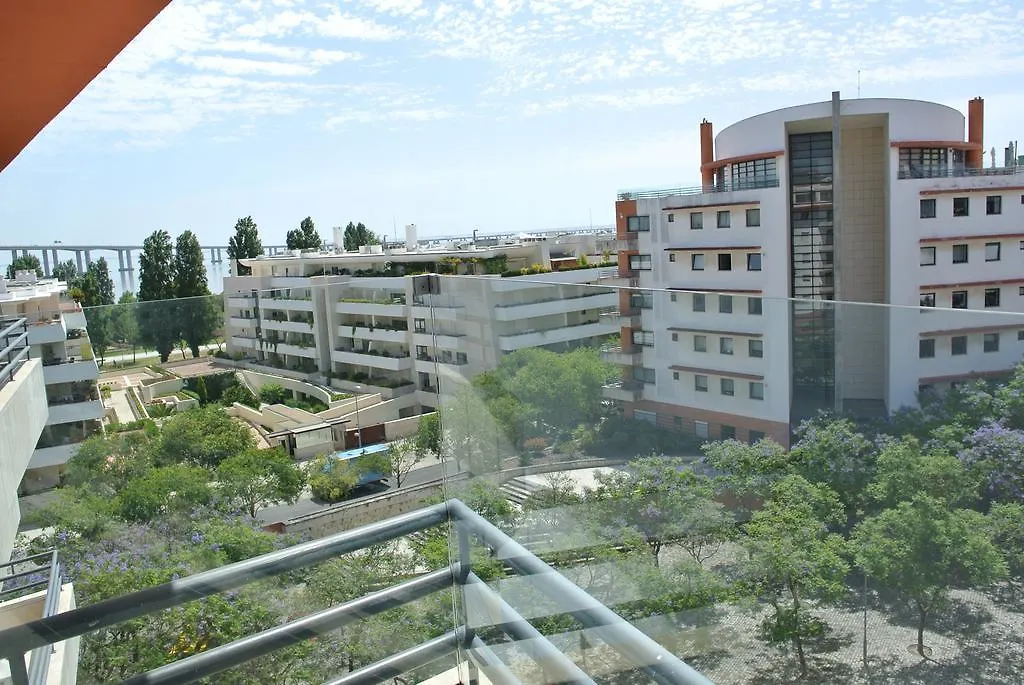 Mary Apartments Лиссабон 0*,