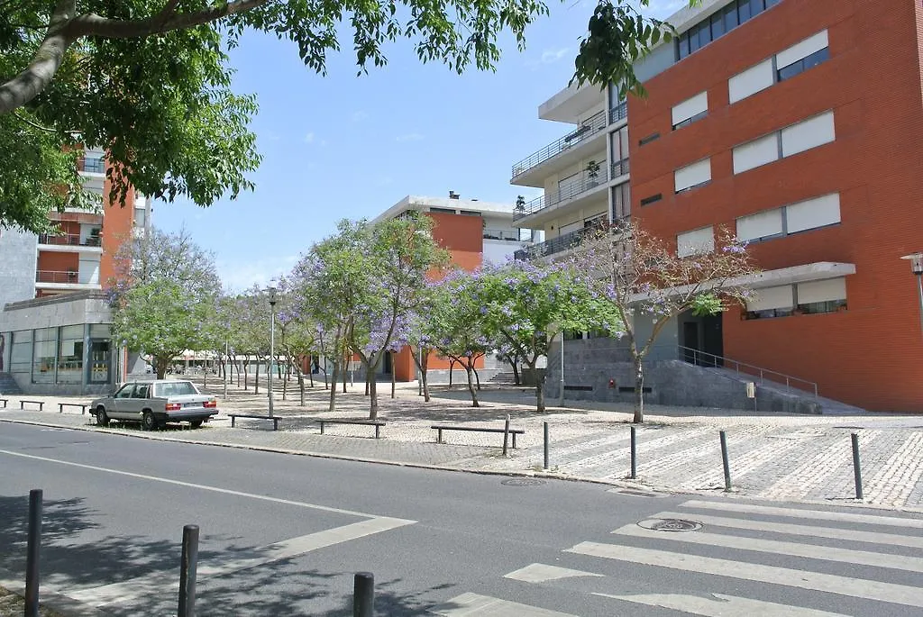 Mary Apartments Лиссабон