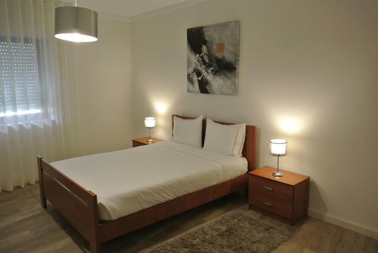 Mary Apartments Лиссабон 0*,