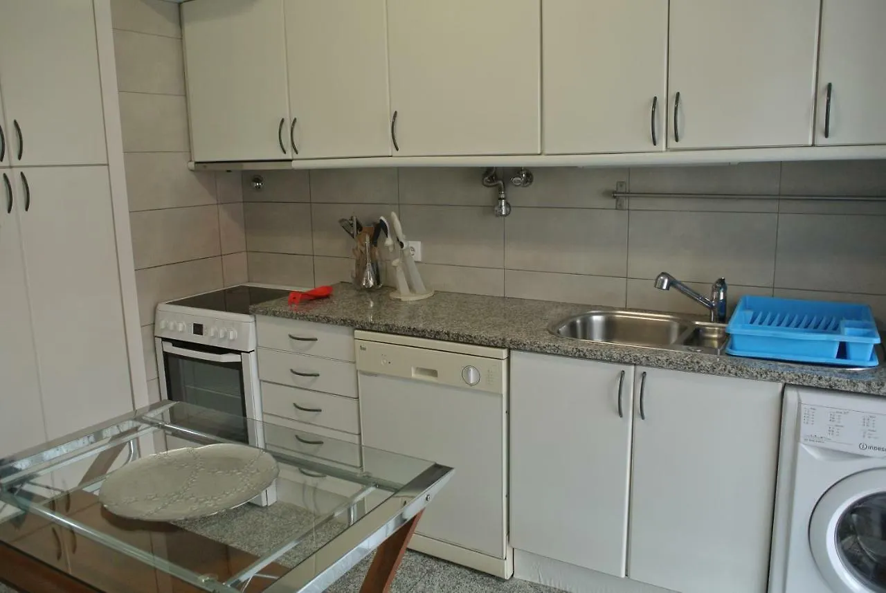 Mary Apartments Лиссабон