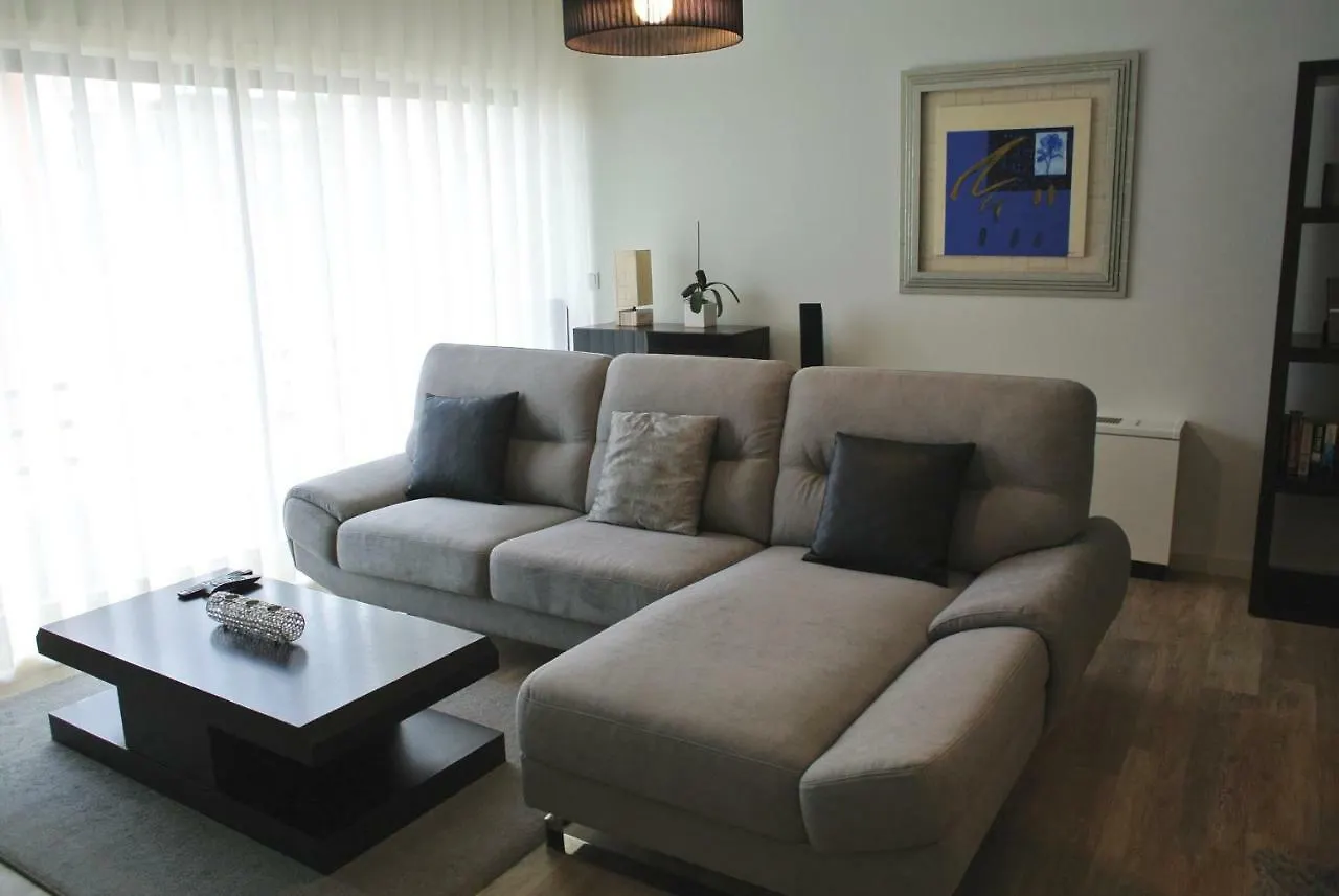 Mary Apartments Лиссабон